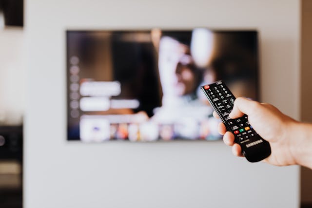 2 Como o Streaming e a IPTV Ajudam na Economia Doméstica